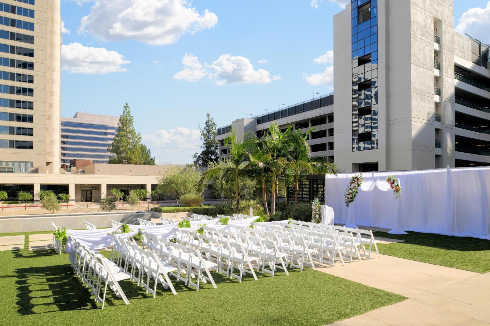Hilton Woodland Hills/ Los Angeles — Photos 3